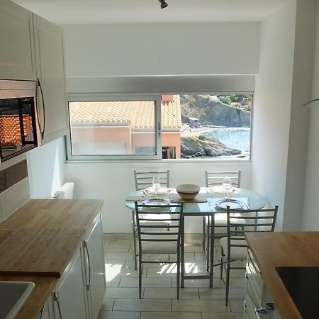 Collioure - Modern Beachside Apartment Joey Bagian luar foto